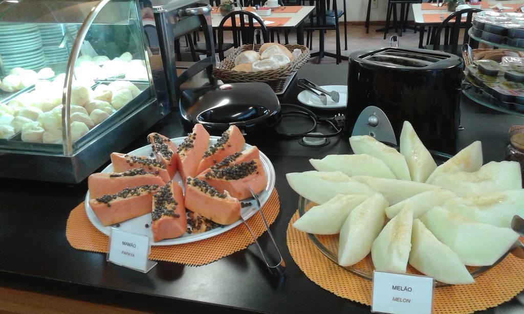 Collins Trade Hotel Πόρτο Αλέγκρε Εξωτερικό φωτογραφία
