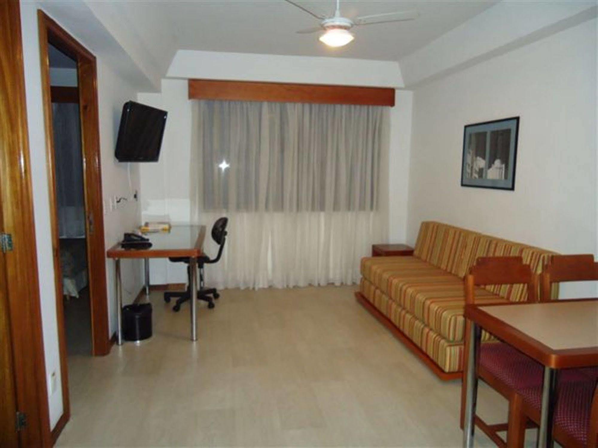 Collins Trade Hotel Πόρτο Αλέγκρε Εξωτερικό φωτογραφία